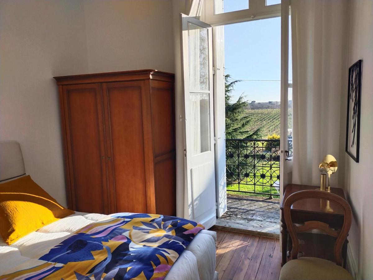 Chateau Begot Lansac  Экстерьер фото